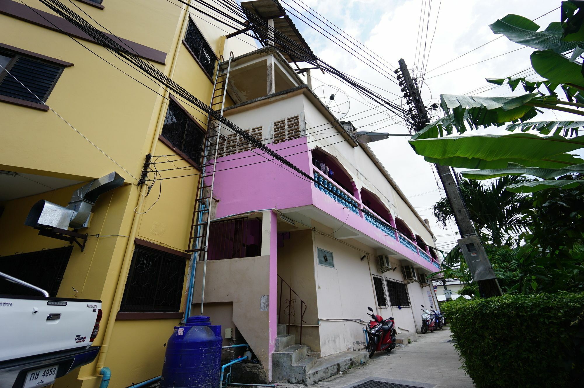 Patong Kookkai House 호스텔 외부 사진